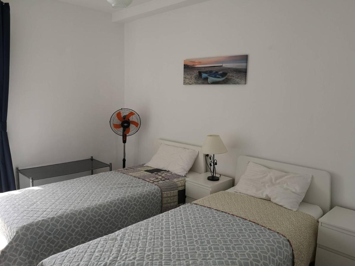 Hermoso Apartamento En Conil Conil De La Frontera Luaran gambar